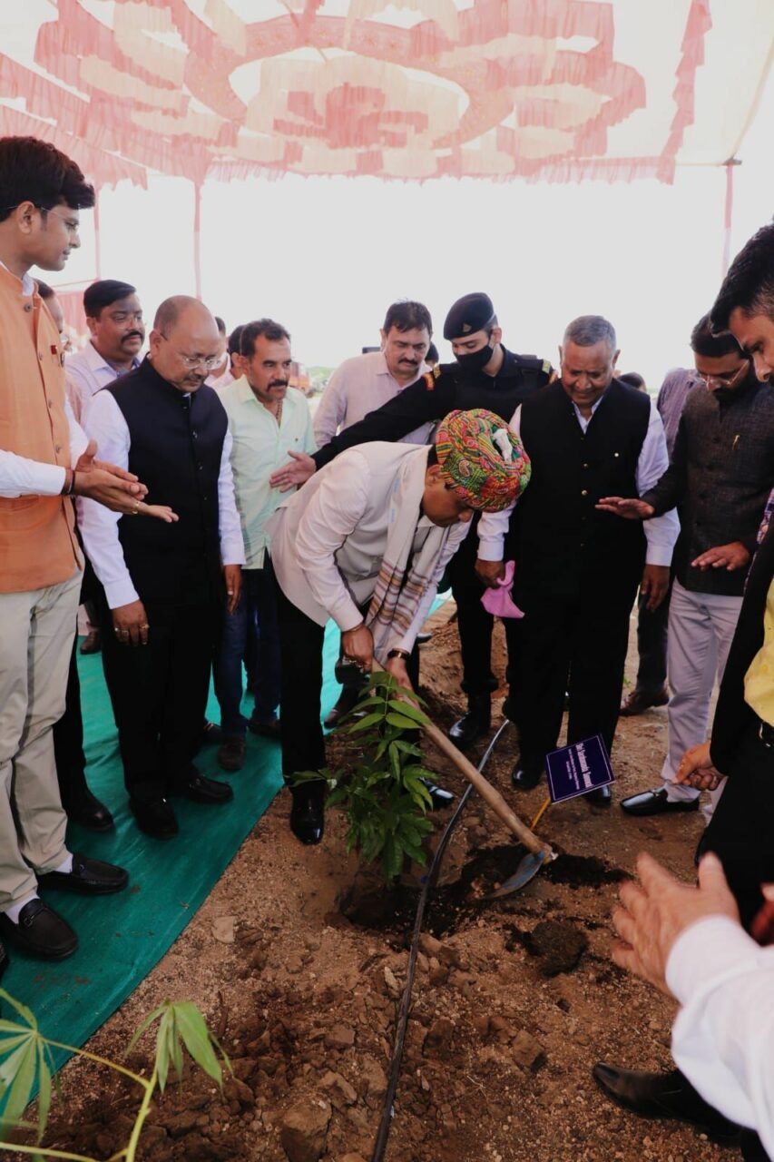 Shri Sarbananda Sonowal Lays Foundation Stone For Various Capacity