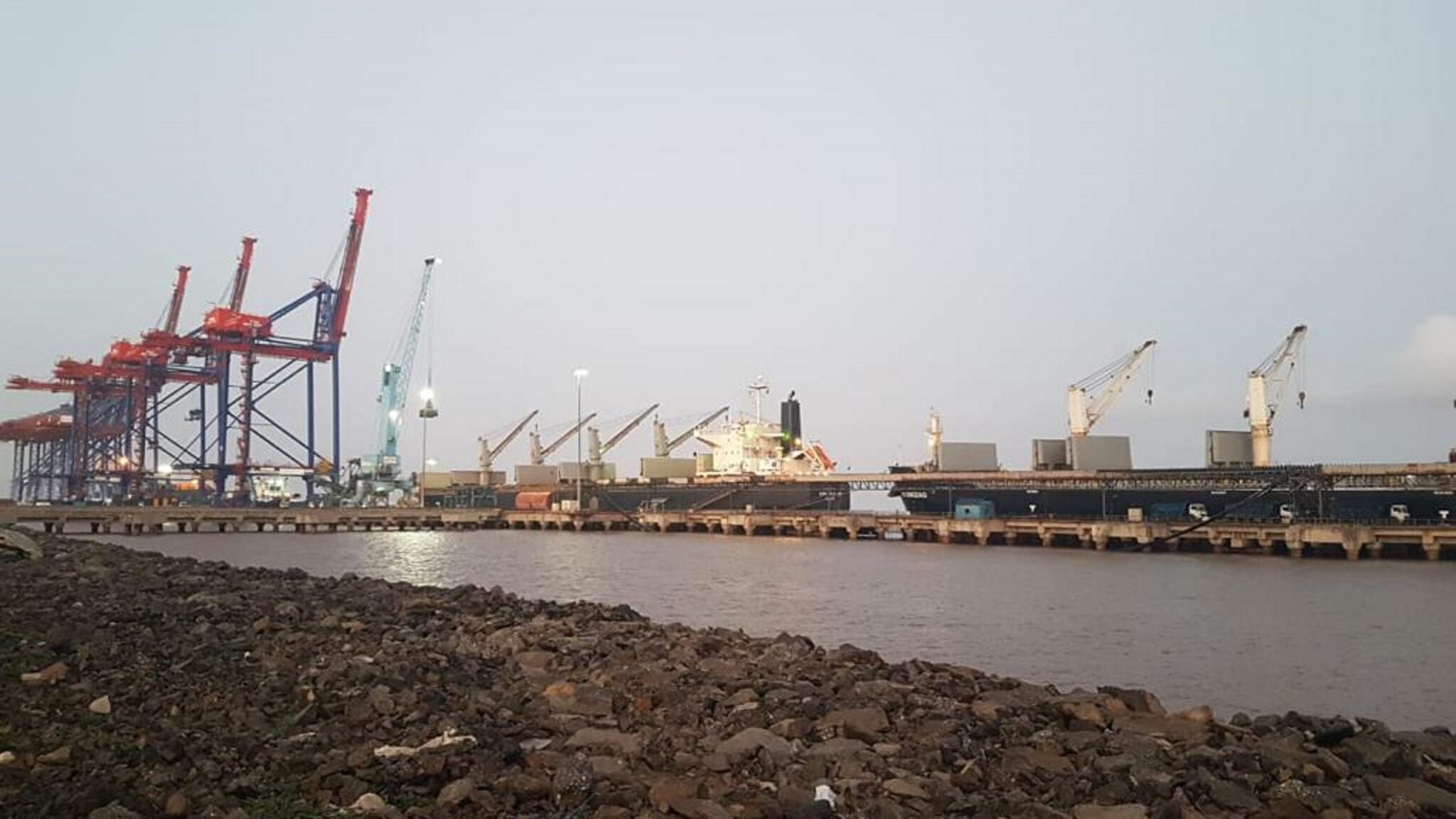 APM Terminals Pipavav resumes container operations - India Shipping News