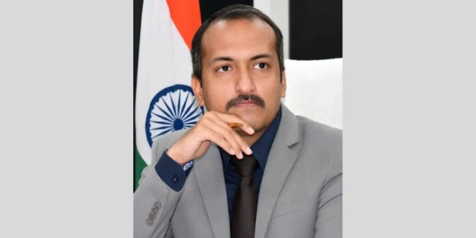 Centre appoints Telangana IAS Patil as Deputy DG in Shipping Ministry