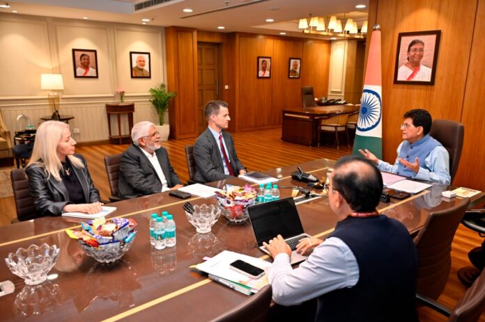 Commerce Minister discusses Ford's expansion plans, reinforces India's position as Global Automotive Manufacturing Hub