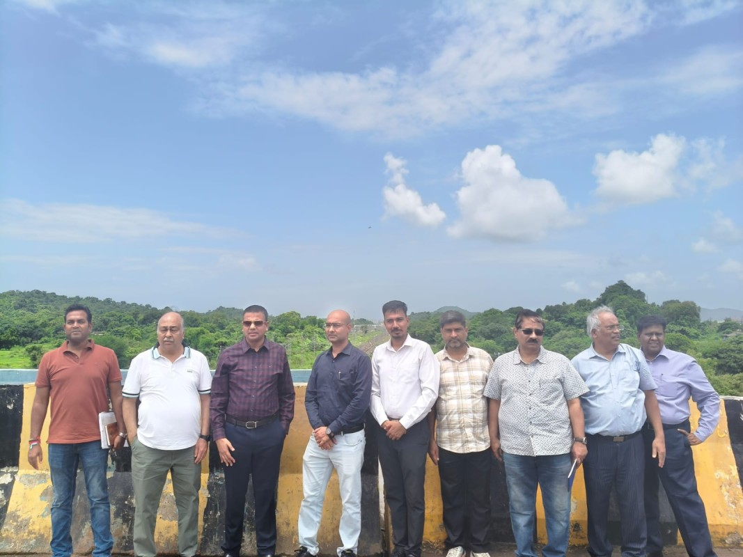 DFC JNPA INFRA JNPA leadership explores new DFC infrastructure to speed up container evacuation