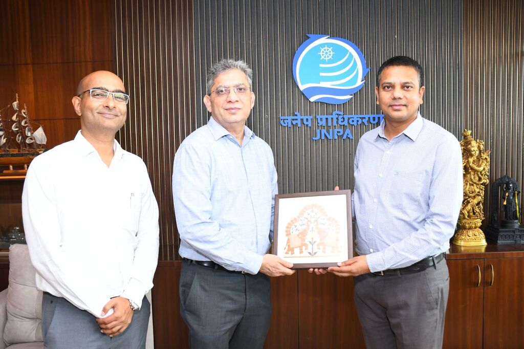 MoPSW Sec JNPA Visit 2 1 MoPSW Secretary Vijay Kumar Reviews JN Port’s Operations, Infrastructure and Strategic Development Plans
