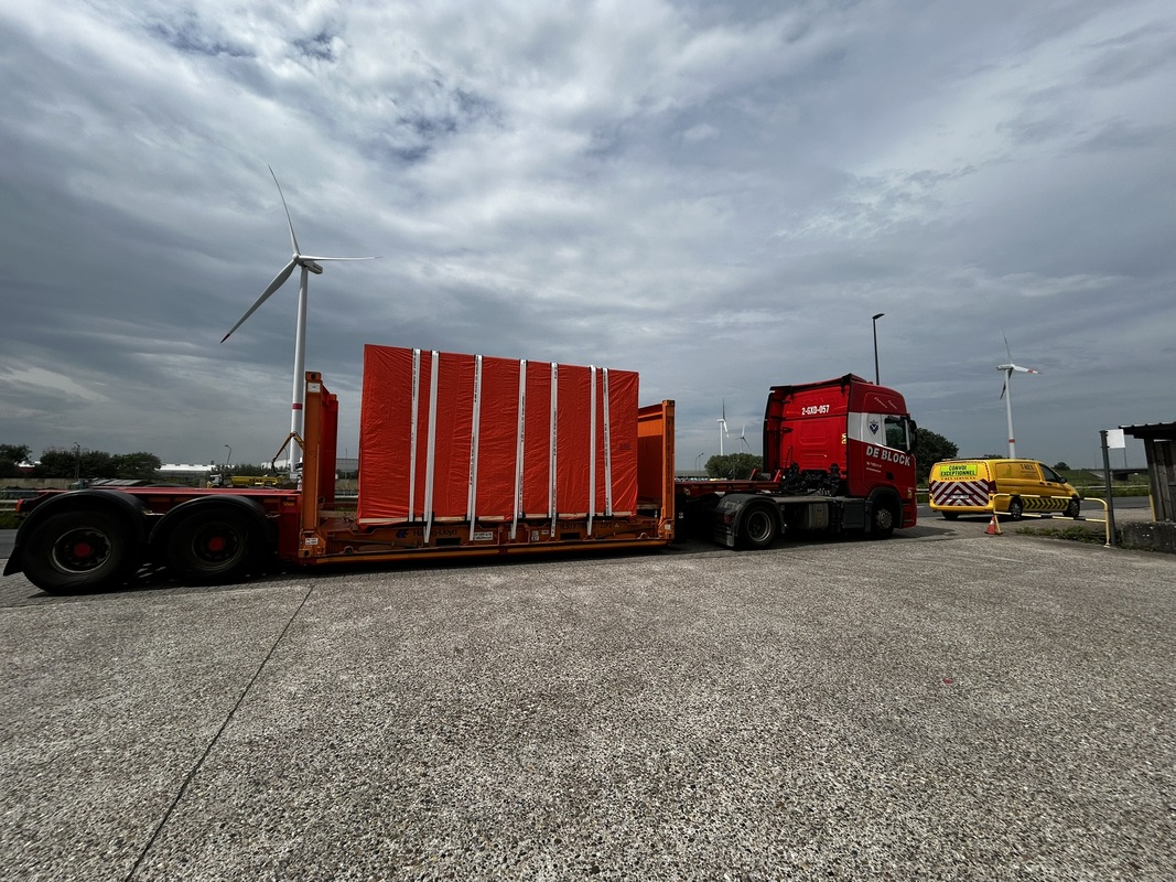 COLI Antwerp handles four out-of-gauge shipments across four continents 1 COLI Antwerp handles four out-of-gauge shipments across four continents COLI Antwerp 4 projects 1 COLI Antwerp handles four out-of-gauge shipments across four continents