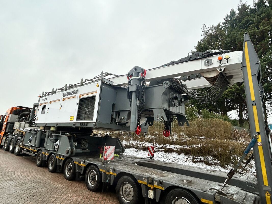 COLI Antwerp handles four out-of-gauge shipments across four continents 3 COLI Antwerp handles four out-of-gauge shipments across four continents COLI Antwerp 4 projects 3 COLI Antwerp handles four out-of-gauge shipments across four continents