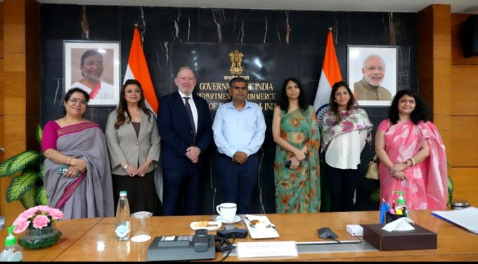 APEDA signs MoU with Gulfood Organiser to strengthen global food trade opportunities 1 APEDA signs MoU with Gulfood Organiser to strengthen global food trade opportunities Gulfood 2027 apeda APEDA signs MoU with Gulfood Organiser to strengthen global food trade opportunities