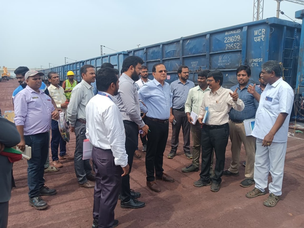 South Coast Railway reviews freight infrastructure at Krishnapatnam Port 2 1 South Coast Railway reviews freight infrastructure at Krishnapatnam Port
