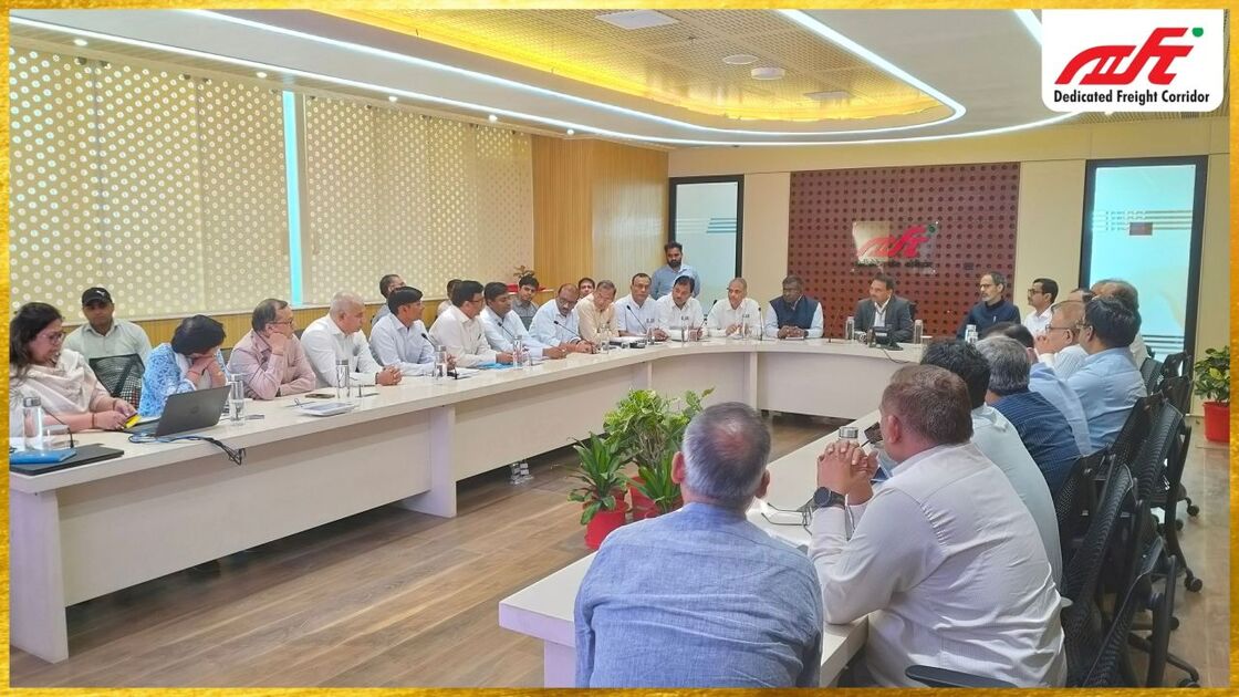 DFCCIL Review Meeting 3 DFCCIL MD Alok Tiwari reviews DFC operations, future EWDFC plans and Technology-Driven Modernisation