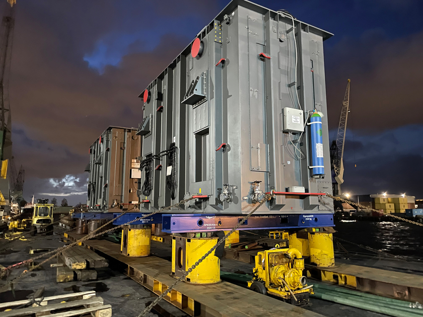 deugro and dteq Deliver Two Power Transformers to Scotland 4 deugro and dteq Deliver Two Power Transformers to Scotland cargo arrival at the port of rotterdam the netherlands deugro and dteq Deliver Two Power Transformers to Scotland